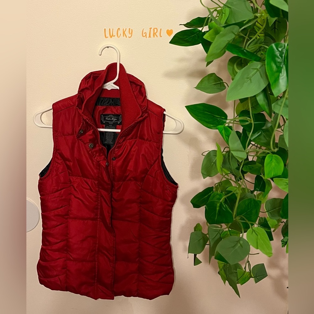 Beautiful Sexy Red Vest size small